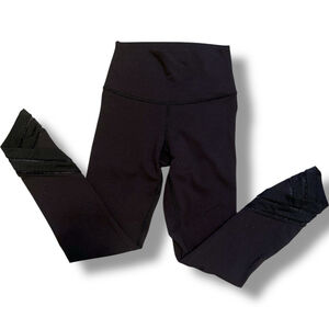 Women's Lululemon Motionful 7/8 Black Sheer Cris Cross Textured Ankle Leggings